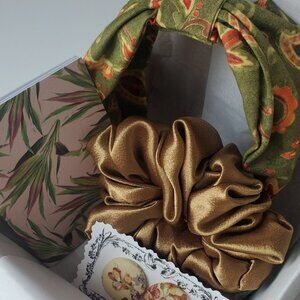 Set 5 Green Paisley Headbands